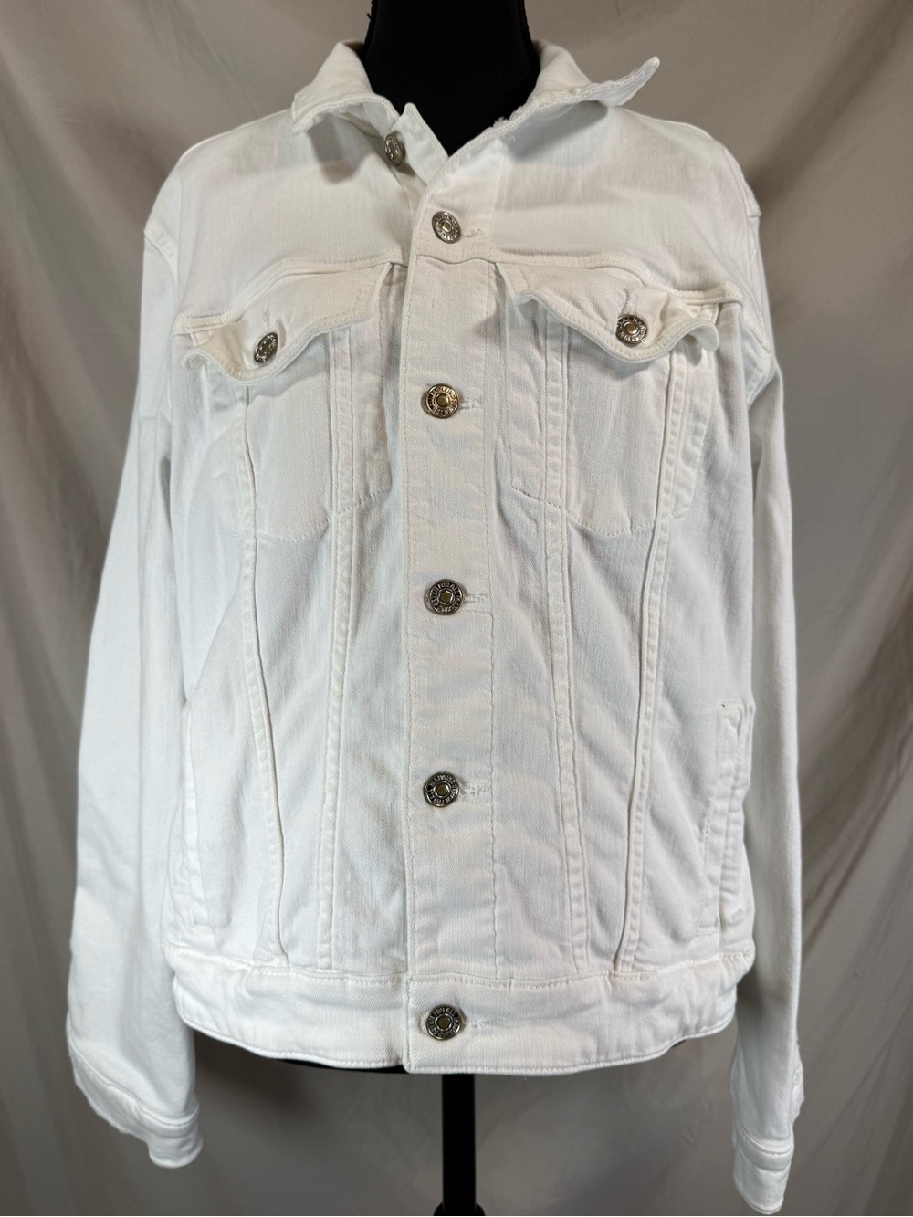 7 For All Mankind Classic Trucker Denim Jacket - White - Large - Picture 2 of 7